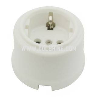Porcelain wall socket with earth pin